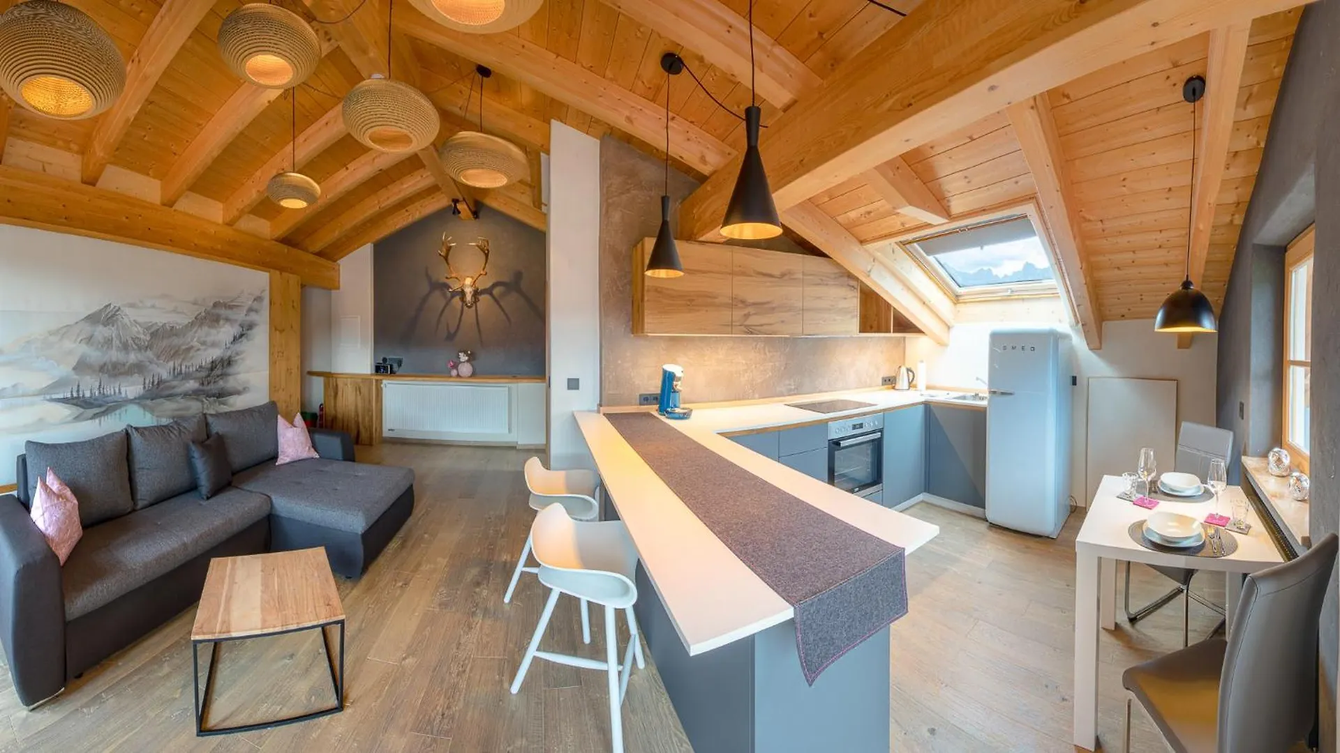 Block'S Lounge Apartment Krun